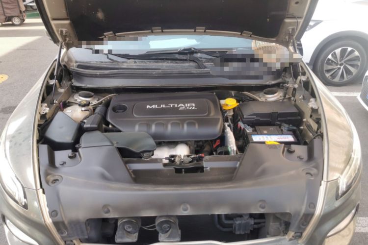 Used Jeep Cherokee 2016 2.4L Leading Edition Engine Bay