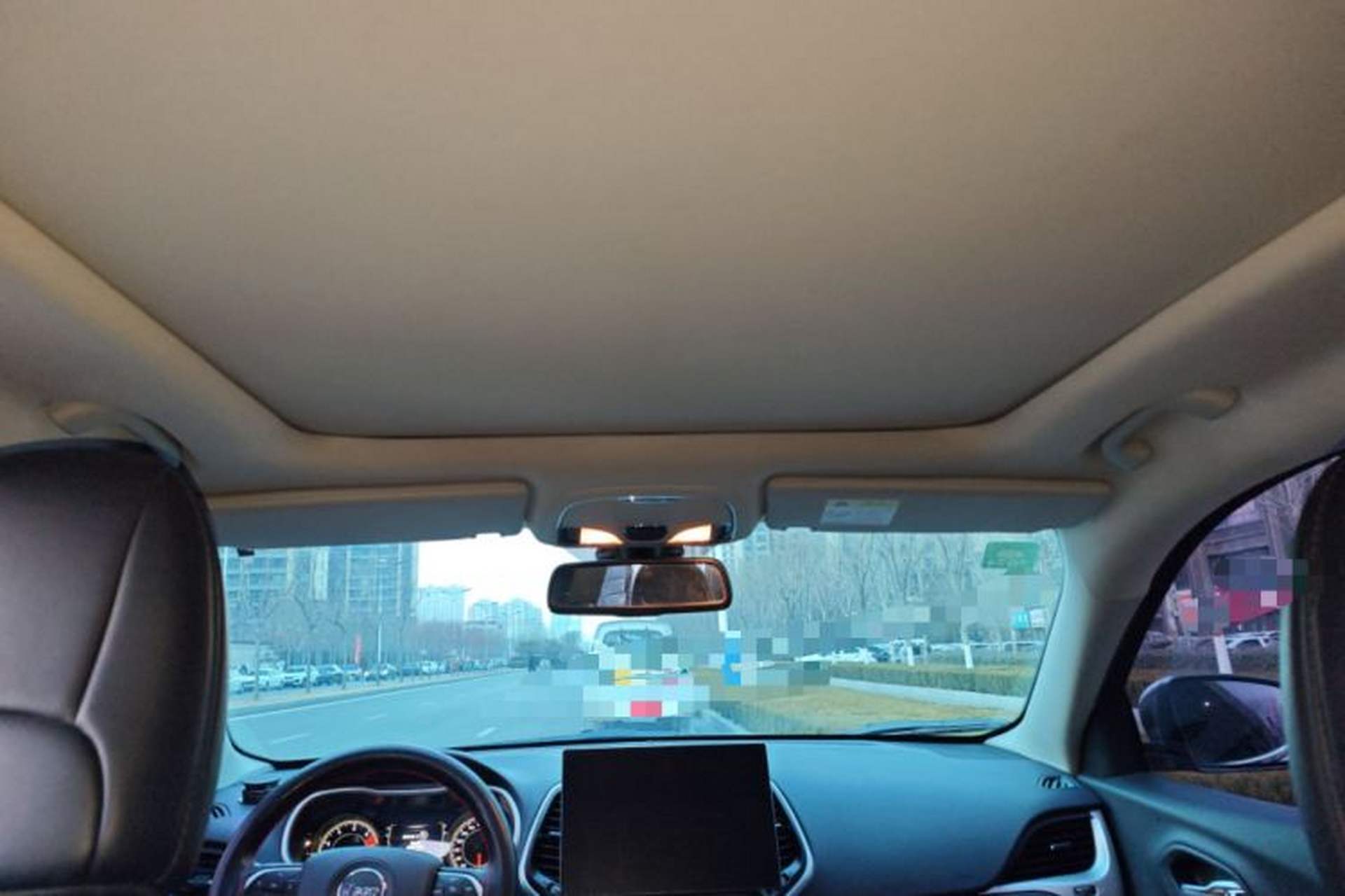 Used Jeep Cherokee 2016 2.4L Leading Edition Headliner