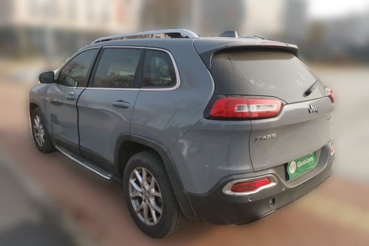 Used Jeep Cherokee 2016 2.4L Leading Edition Rear Left 45 Deg