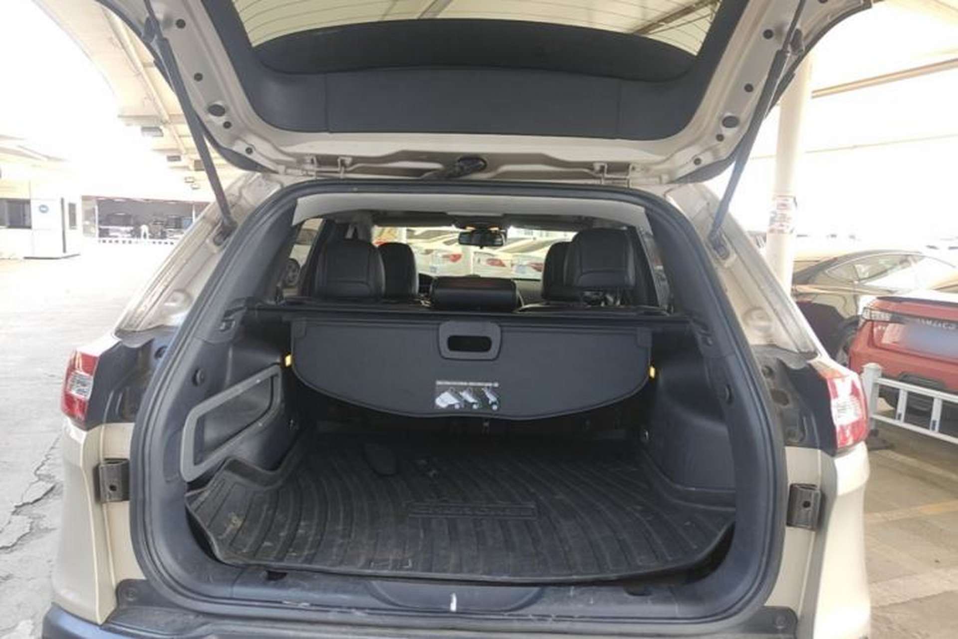 Used Jeep Cherokee 2016 2.4L Leading Edition Trunk
