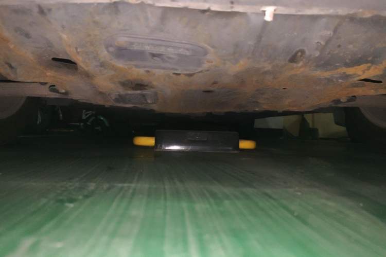 Used Jeep Cherokee 2016 2.0L Superior Edition Chassis Front