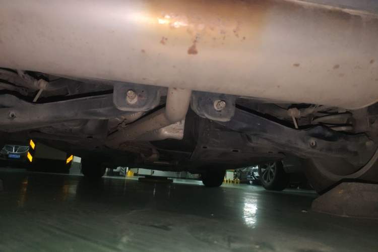 Used Jeep Cherokee 2016 2.0L Superior Edition Chassis Rear