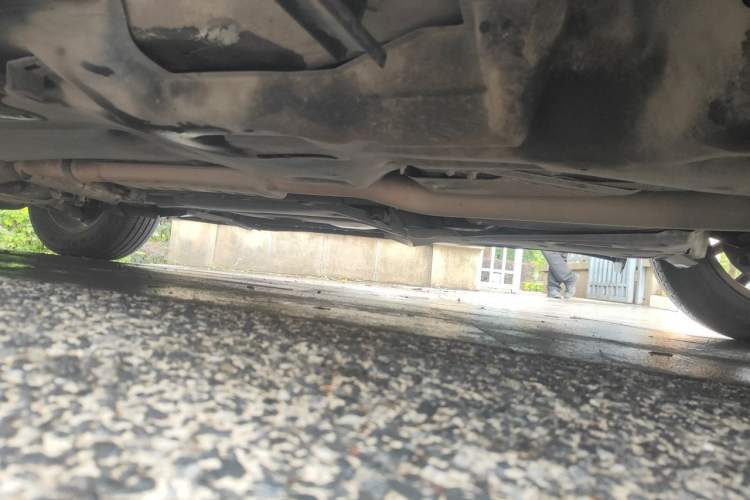 Used Jeep Cherokee 2016 2.4L Professional Edition Chassis Rear Left