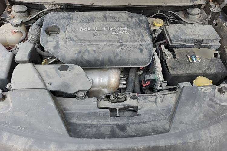 Used Jeep Cherokee 2016 2.4L Leading Smart Version Engine Bay