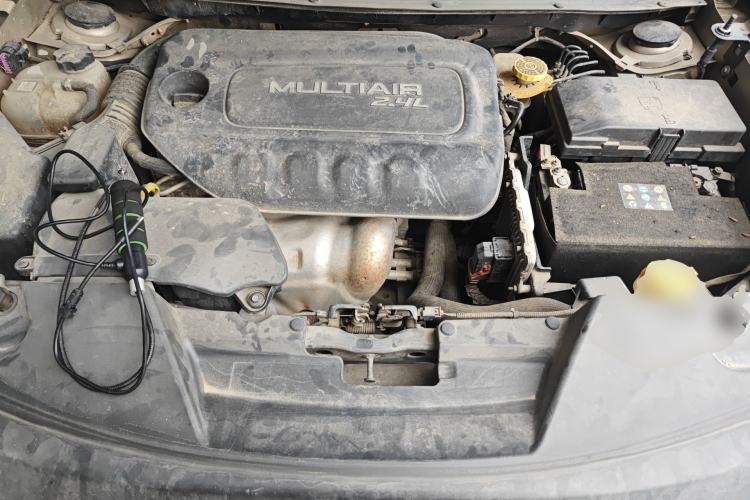 Used Jeep Cherokee 2016 2.4L Leading Edition Engine Bay