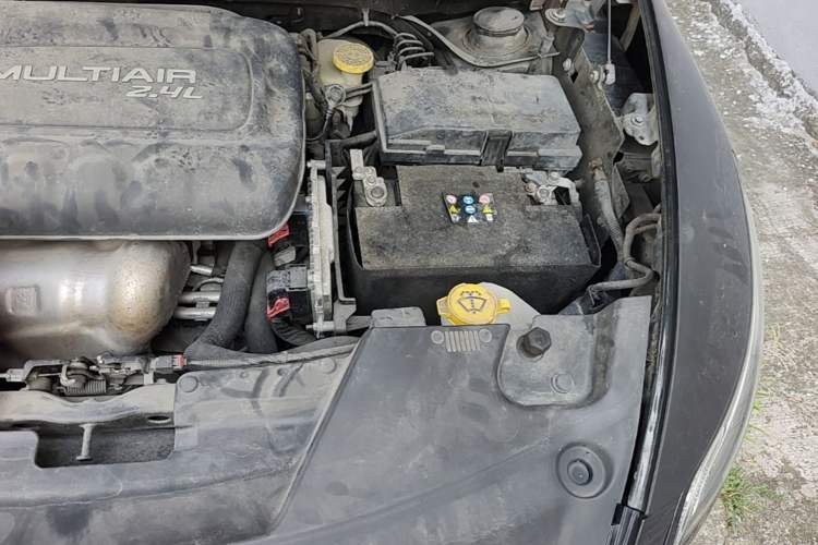 Used Jeep Cherokee 2016 2.4L Leading Smart Version Engine Bay Left