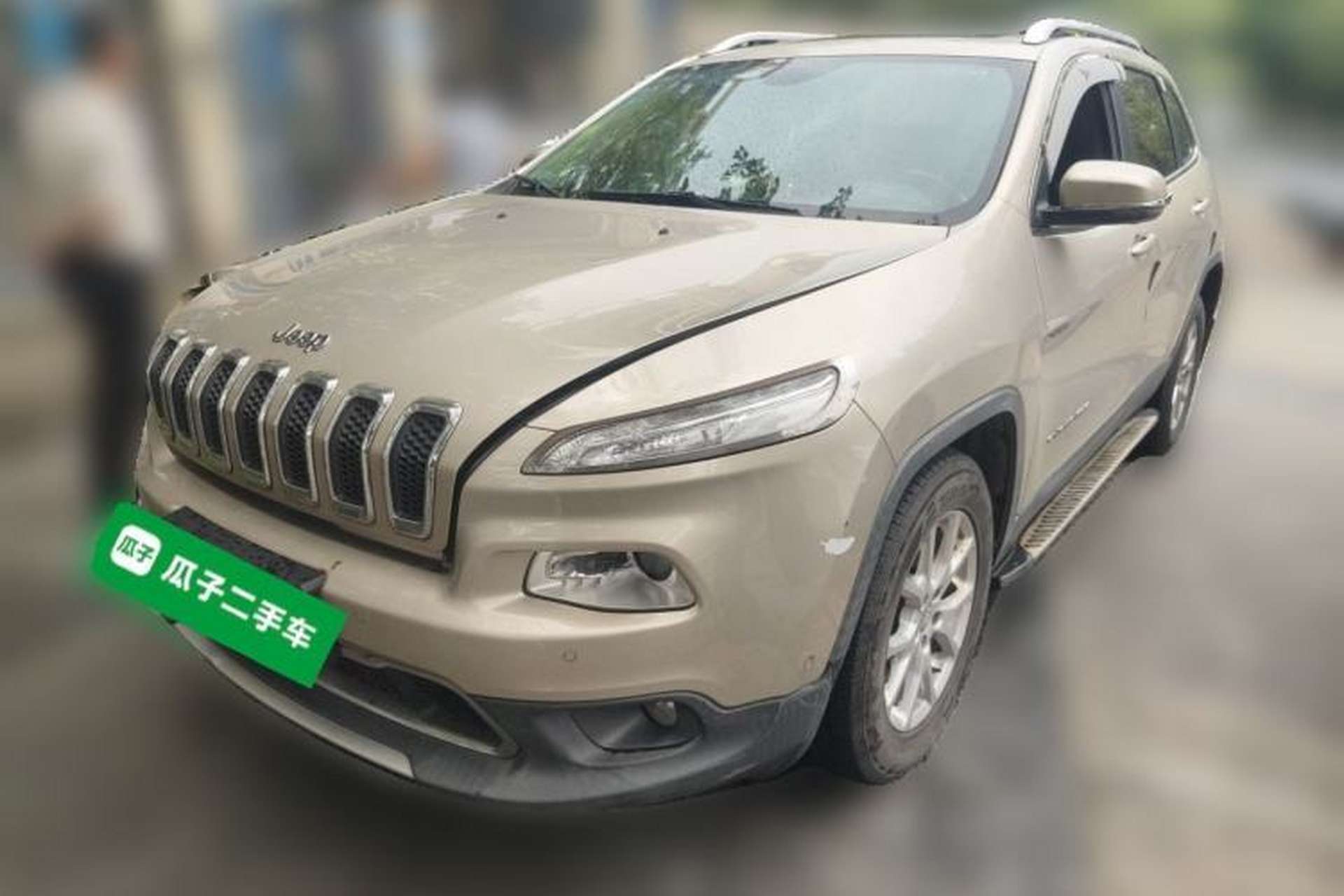 Used Jeep Cherokee 2016 2.4L Professional Edition Front Left 45 Deg