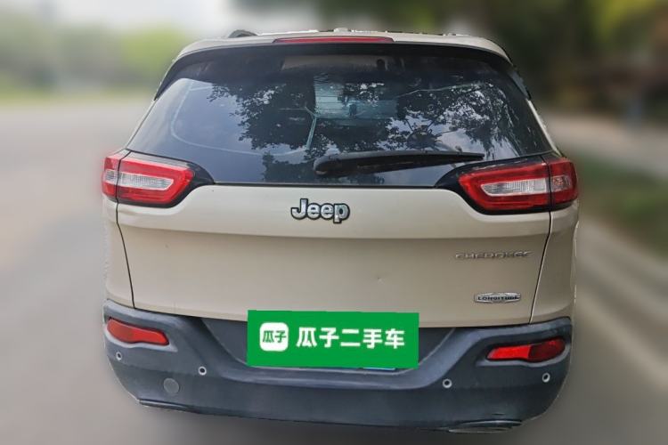 Used Jeep Cherokee 2016 2.4L Leading Edition Rear