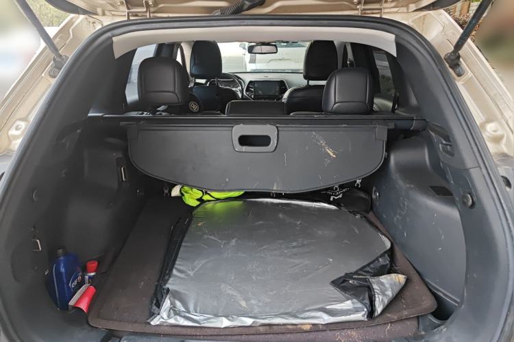 Used Jeep Cherokee 2016 2.4L Leading Edition Trunk