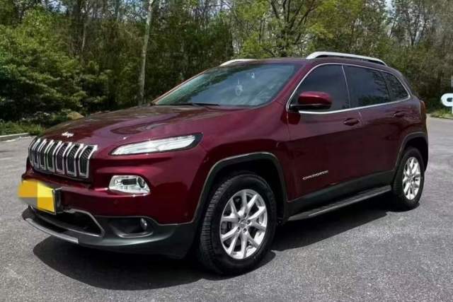 Used Jeep Cherokee 2016 2.4L Professional Smart Version