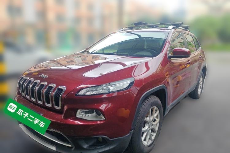 Used Jeep Cherokee 2016 2.4L Professional Smart Version Guazi used car, China used car export, Used car for sale, Used  cars, Cheapest cars for sale