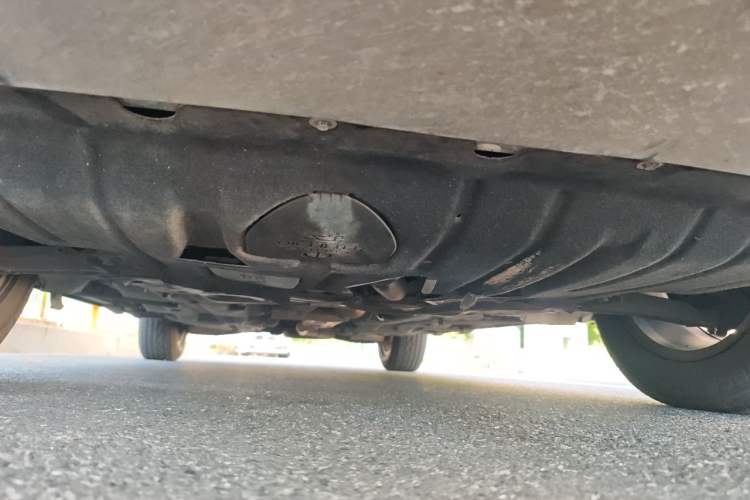 Used Jeep Cherokee 2016 2.4L Professional Smart Version Chassis Front