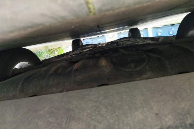 Used Jeep Cherokee 2016 2.4L Leading Smart Version Chassis Front