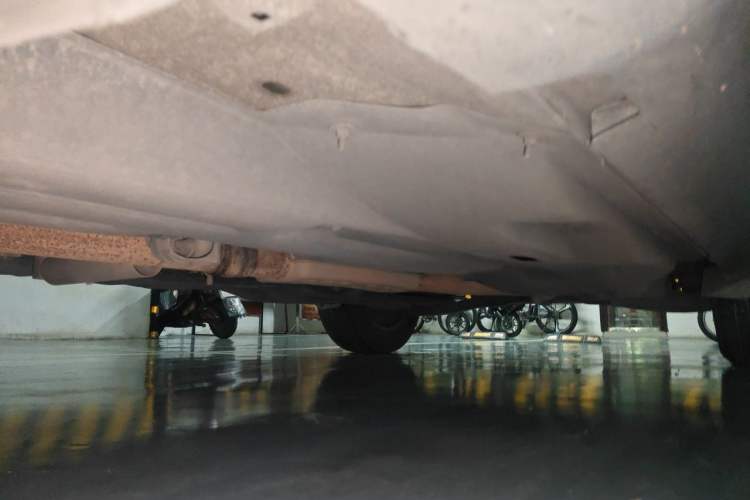 Used Jeep Cherokee 2016 2.4L Leading Edition Chassis Front Left