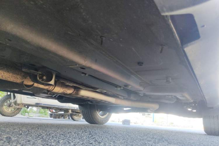 Used Jeep Cherokee 2016 2.0L Superior Edition Chassis Front Left