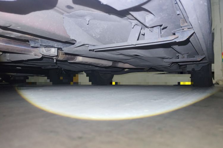 Used Jeep Cherokee 2016 2.4L Leading Smart Version Chassis Front Left