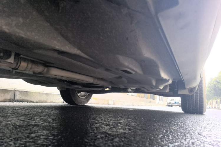 Used Jeep Cherokee 2016 2.4L Leading Edition Chassis Front Left