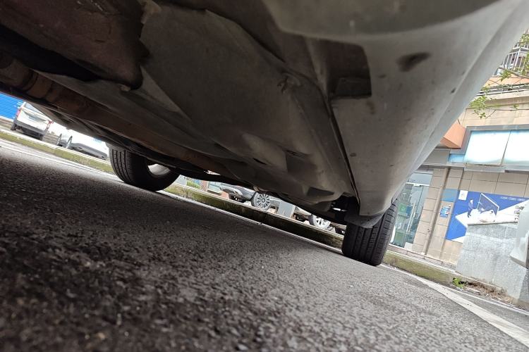 Used Jeep Cherokee 2016 2.0L Superior Edition Chassis Front Left