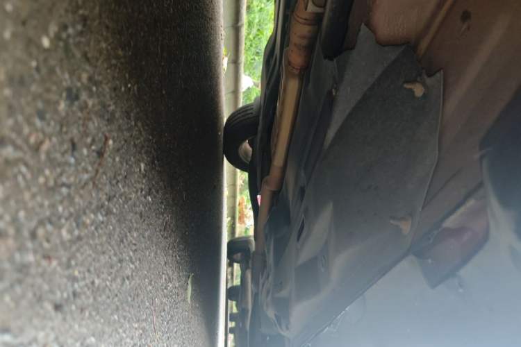 Used Jeep Cherokee 2016 2.4L Professional Smart Version Chassis Front Left