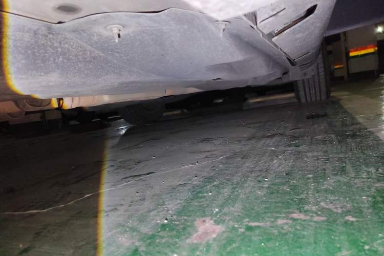 Used Jeep Cherokee 2016 2.0L Superior Edition Chassis Front Left