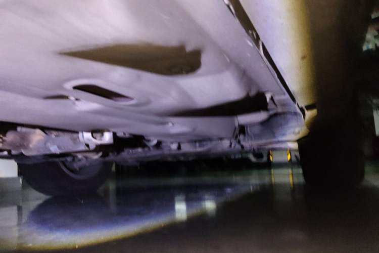 Used Jeep Cherokee 2016 2.4L Professional Smart Version Chassis Front Right