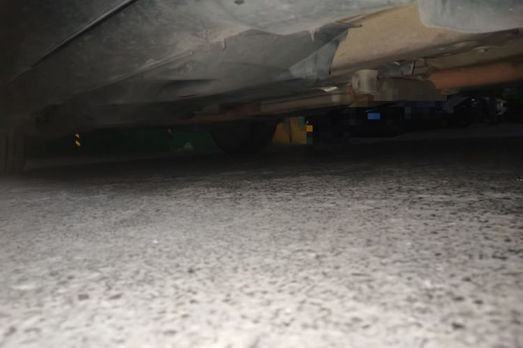 Used Jeep Cherokee 2016 2.0L Superior Edition Chassis Front Right