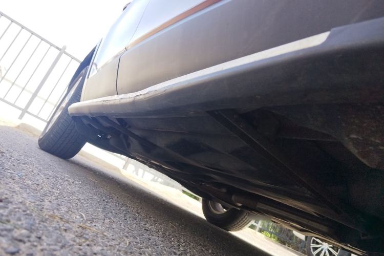 Used Jeep Cherokee 2016 2.0L Superior Edition Chassis Front Right