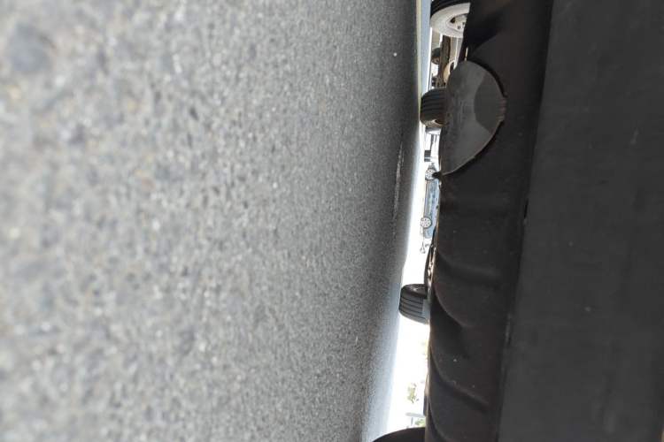 Used Jeep Cherokee 2016 2.4L Leading Edition Chassis Front