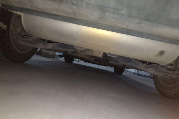 Used Jeep Cherokee 2016 2.0L Smart Version Chassis Rear