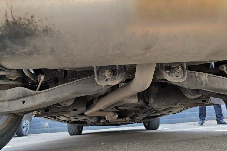 Used Jeep Cherokee 2016 2.4L Leading Edition Chassis Rear