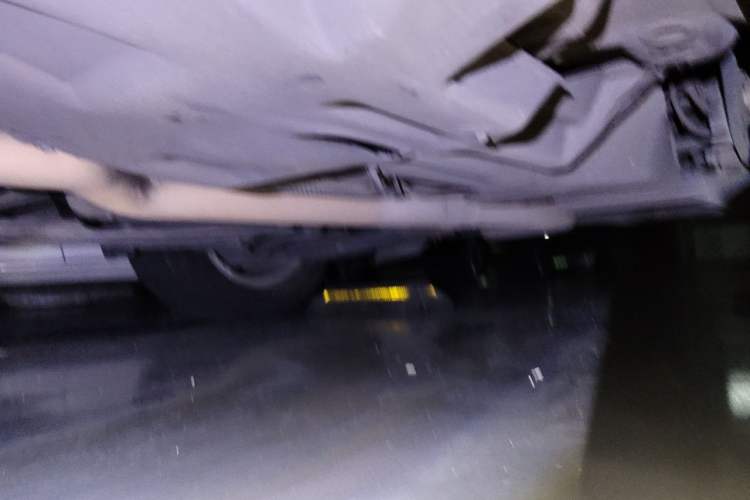 Used Jeep Cherokee 2016 2.4L Professional Smart Version Chassis Rear Left