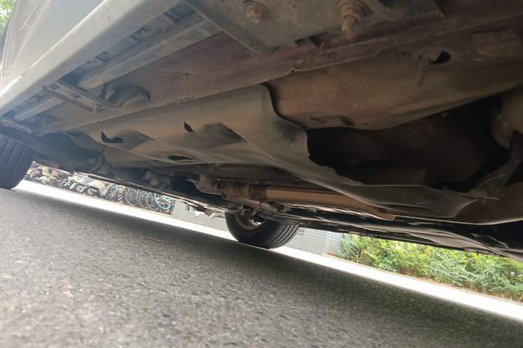 Used Jeep Cherokee 2016 2.4L Leading Edition Chassis Rear Left