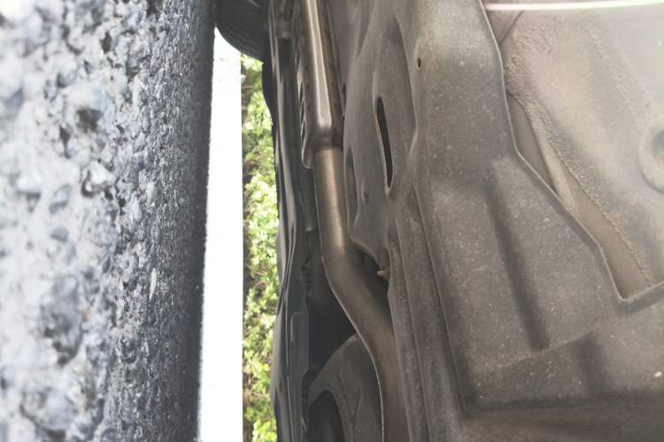 Used Jeep Cherokee 2016 2.0L Superior Edition Chassis Rear Left