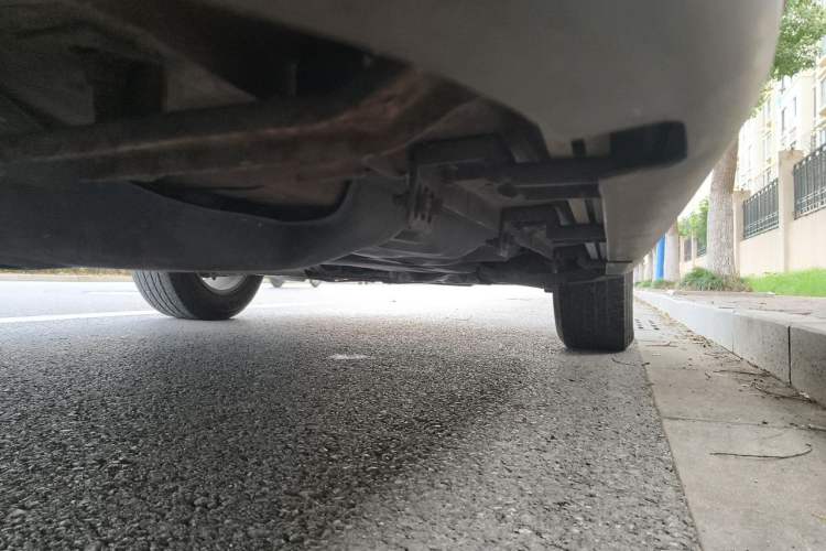Used Jeep Cherokee 2016 2.4L Professional Smart Version Chassis Rear Right