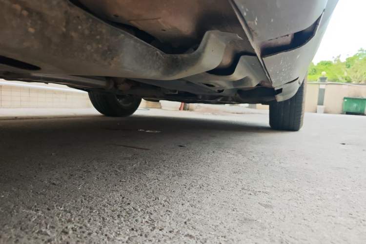 Used Jeep Cherokee 2016 2.4L Professional Edition Chassis Rear Right