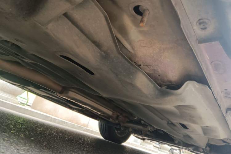 Used Jeep Cherokee 2016 2.4L Leading Edition Chassis Rear Right