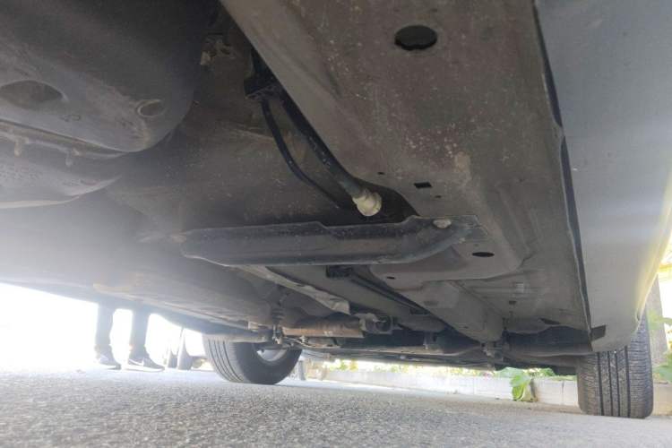 Used Jeep Cherokee 2016 2.0L Superior Edition Chassis Rear Right