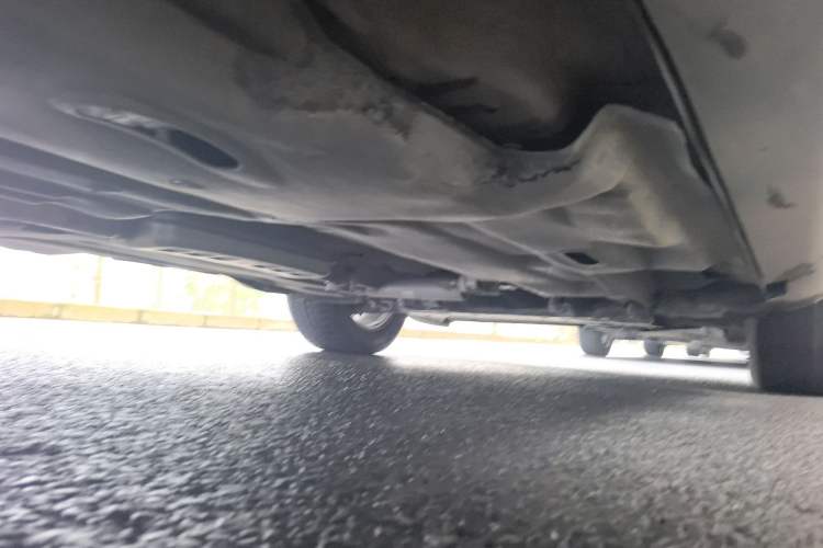 Used Jeep Cherokee 2016 2.4L Leading Edition Chassis Rear Right