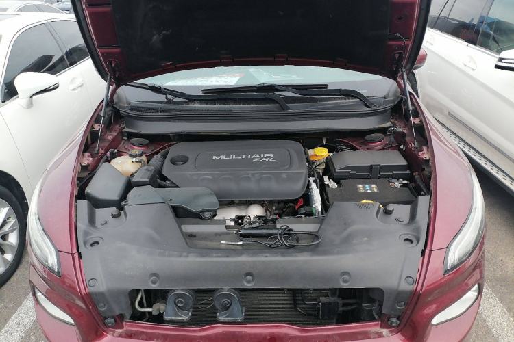 Used Jeep Cherokee 2016 2.4L Professional Smart Version Engine Bay
