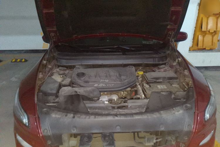 Used Jeep Cherokee 2016 2.0L Smart Version Engine Bay