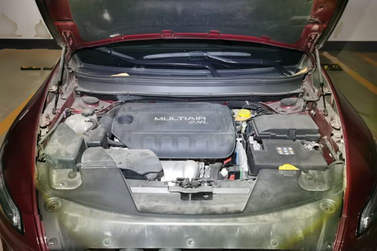 Used Jeep Cherokee 2016 2.4L Professional Smart Version Engine Bay