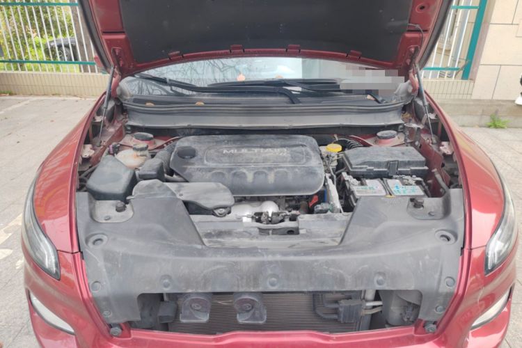 Used Jeep Cherokee 2016 2.4L Professional Smart Version Engine Bay