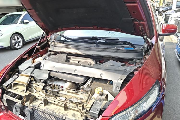 Used Jeep Cherokee 2016 2.4L Leading Edition Engine Bay