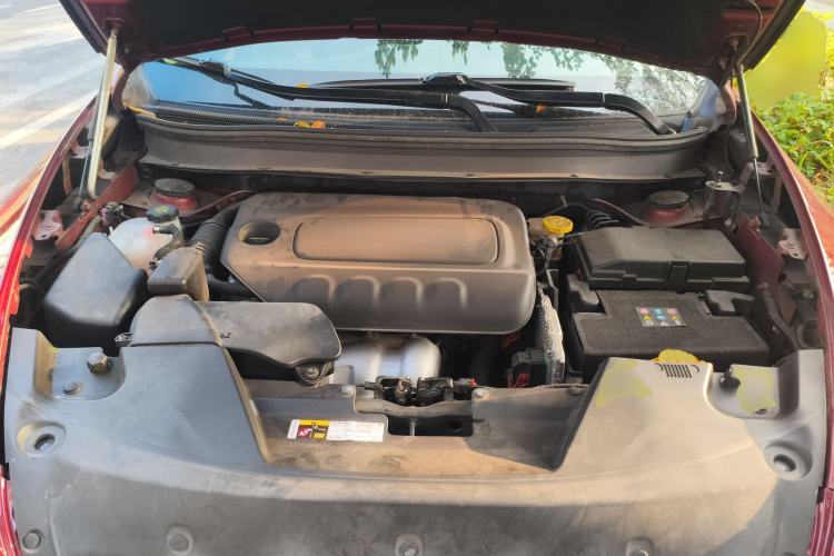 Used Jeep Cherokee 2016 2.4L Leading Smart Version Engine Bay