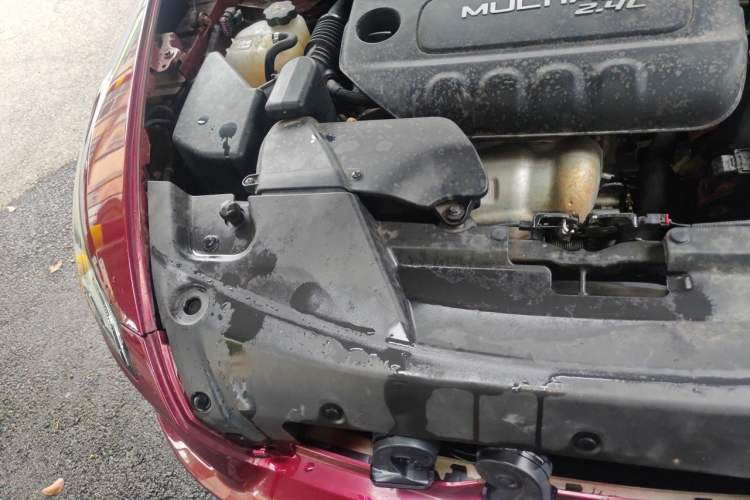 Used Jeep Cherokee 2016 2.4L Professional Smart Version Engine Bay Right