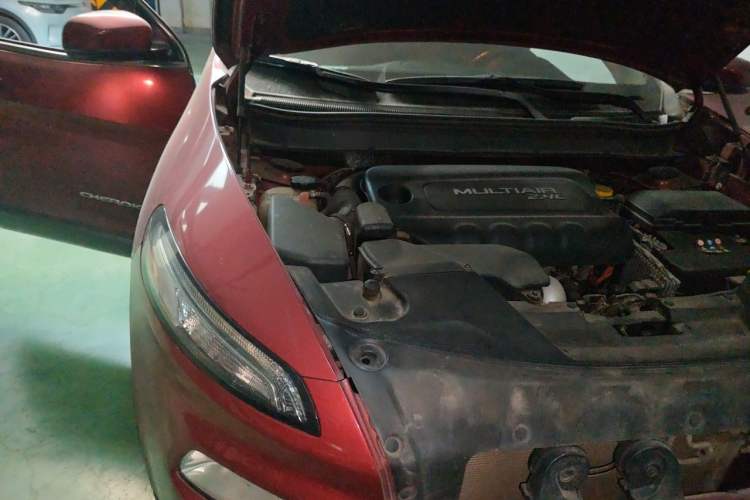 Used Jeep Cherokee 2016 2.4L Leading Smart Version Engine Bay Right