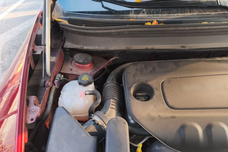 Used Jeep Cherokee 2016 2.4L Leading Smart Version Engine Bay Right