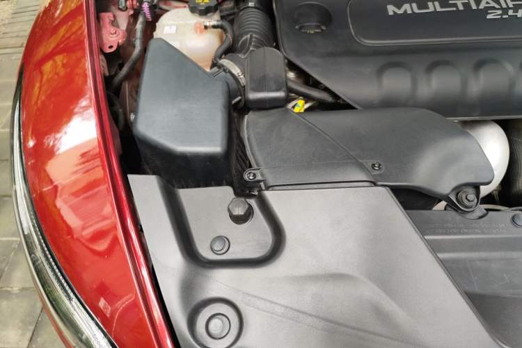 Used Jeep Cherokee 2016 2.4L Leading Smart Version Engine Bay Right