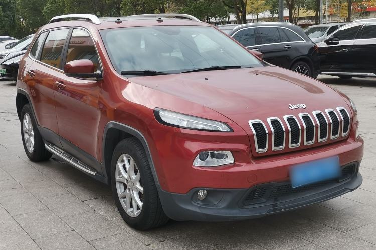 Used Jeep Cherokee 2016 2.4L Leading Edition Exterior 2