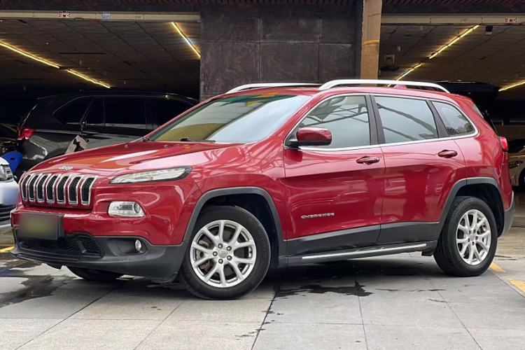 Used Jeep Cherokee 2016 2.4L Leading Edition Exterior 4